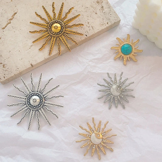 Vintage Exquisite Women Men Fashion Sun Stars Brooch Pin Retro Classic Suit Coat Corsages Accessories