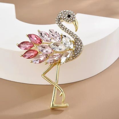 Trendy White Pink Crystal Flamingo Bird Brooches For Women Luxury Animal Inlaid Rhinestone Metal Brooch Pins Party Jewelry Gifts
