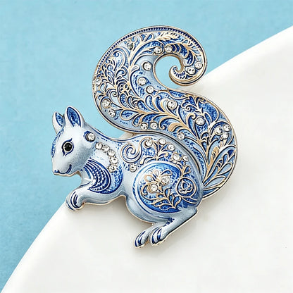 Wuli&baby Cute Squirrel Animal Brooches For Women Unisex 2-color Naughty Animal Party Casual Brooch Pin Gifts