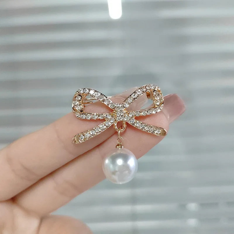 Sparkling Rhinestone Bow Brooch Crystal Pearl Bowknot Brooches For Women Men Wedding Party Office Pins Accessories Jewelry Gifts