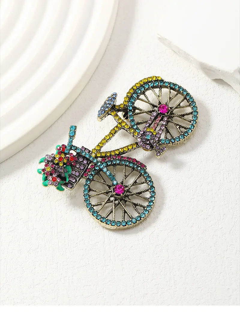 Fashion Women Men Vintage Baroque Bicycle Flower Full Crystal Badges Pins Palace Unisex Exquistie Bike Jewelry Accessories