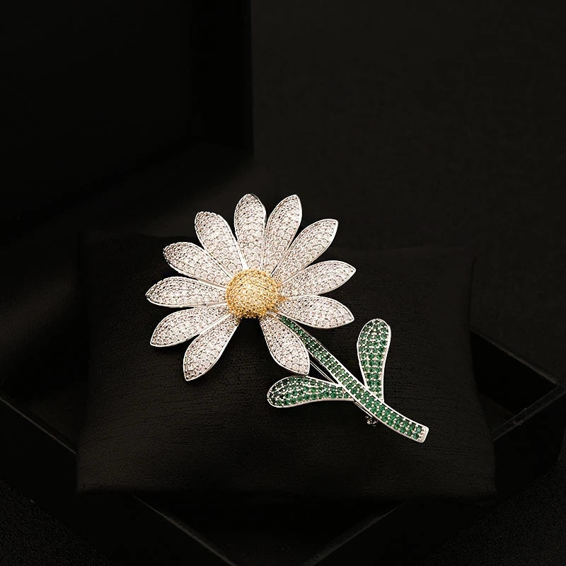 SHMIK High-end Women Girls Fashion Elegant Crystal Daisy Brooch Badges Fashion Exquistie Lady Wedding Party Pin Jewelry Buckles