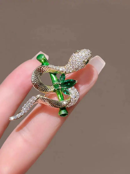 Clearance Price Snake Shape Brooches for Women Men Rhinestone Crystal Lapel Pin Clearance Sale