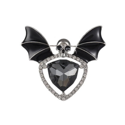 Halloween Enamel Bat Skull Brooches for Women Men Gothic Retro Wings Lapel Pin Fashion Clothing Corsage Jewelry Accessories Gift