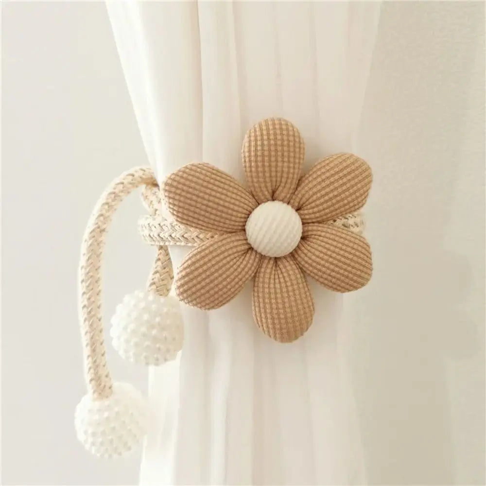 1pc Cute Magnetic Buckle Curtain Buckle Clip Flower Shape Pearl clasp Curtain Tieback Curtain Holders Kids Room