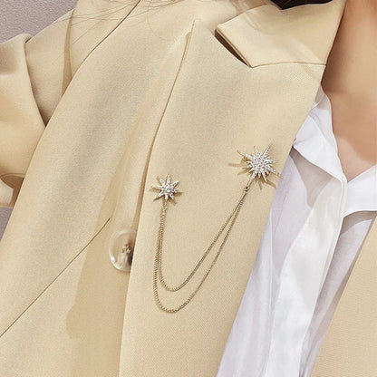 Studded Pearl Shaped Square Brooch Women Palace Style Retro Design Sense Suit Pin Niche Fashion Accessories for Lady Gift