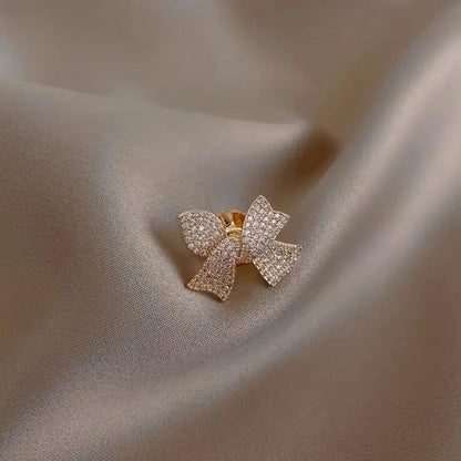 Cute Mini Brooch Pins Colorful Crystal Fruit Bowknot Flower Neckline Lapel Pin for Women Girls Buckle Jewelry Gifts