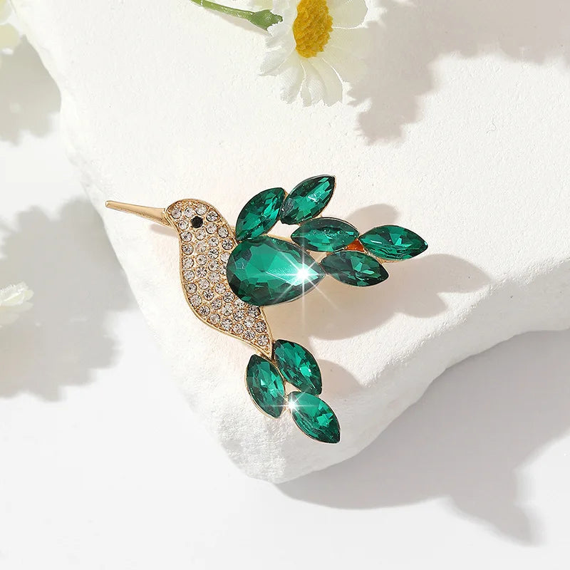 New Shiny Rhinestone Crystal Parrot Dove Bird Brooch Vintage Animal Badge Lapel Pin Suit Coat Dress Party Jewelry Gifts