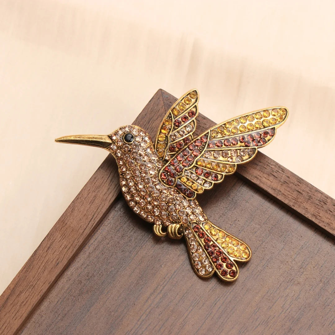 Baroque Luxury Swallow-Motif Brooches for Men and Women, Jewelry and Accessories, Wedding, Holiday, and Party Gifts