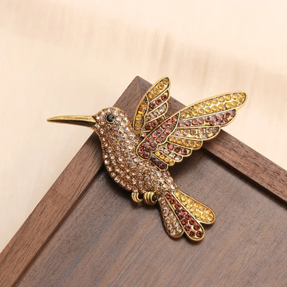 Baroque Luxury Swallow-Motif Brooches for Men and Women, Jewelry and Accessories, Wedding, Holiday, and Party Gifts