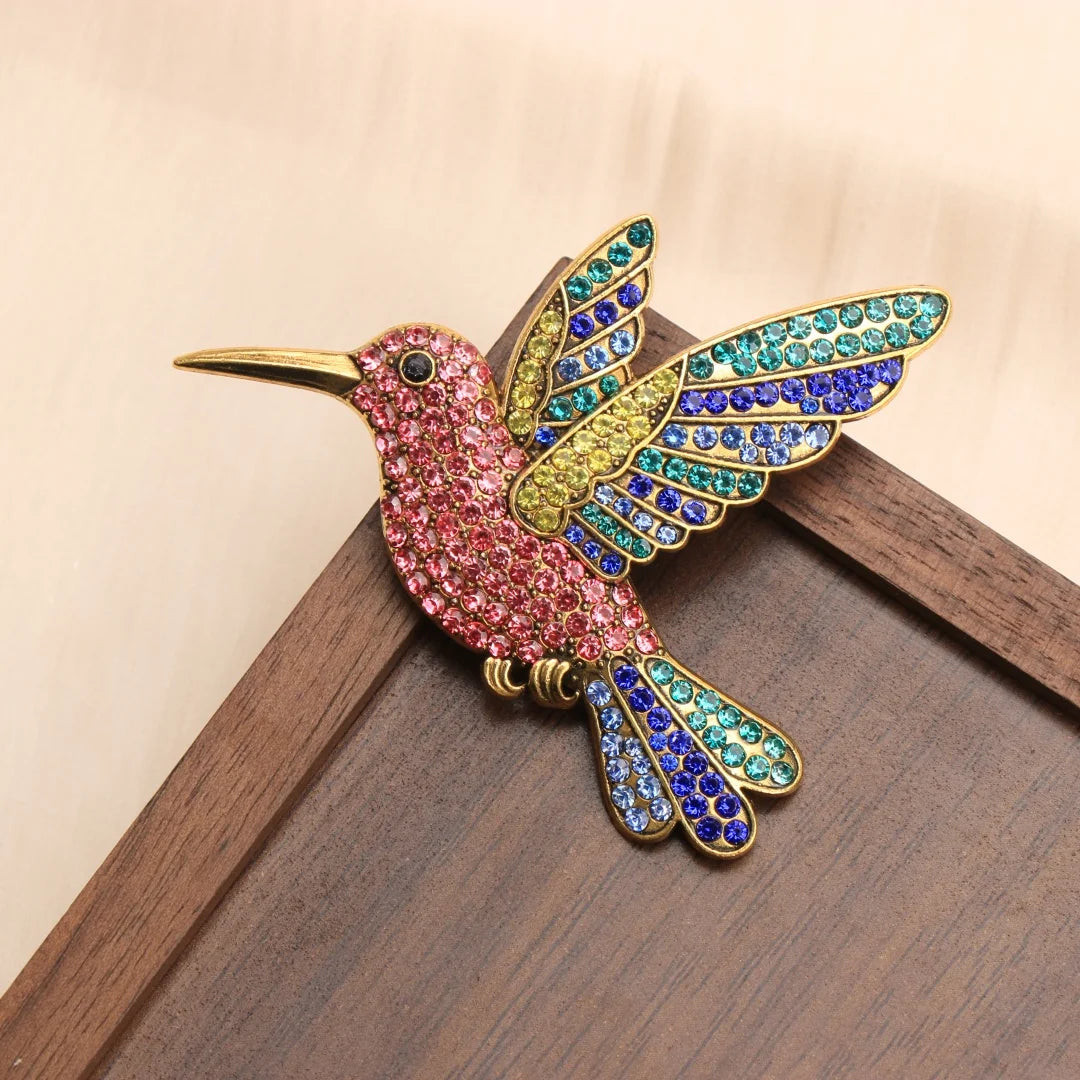 Baroque Luxury Swallow-Motif Brooches for Men and Women, Jewelry and Accessories, Wedding, Holiday, and Party Gifts