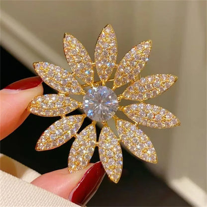 1Pc Korean Style Enamel Flower Brooch Exquisite Fashion Rhinestone Pin Party Wedding Banquet Jewelry Party Trendy Gift 2025