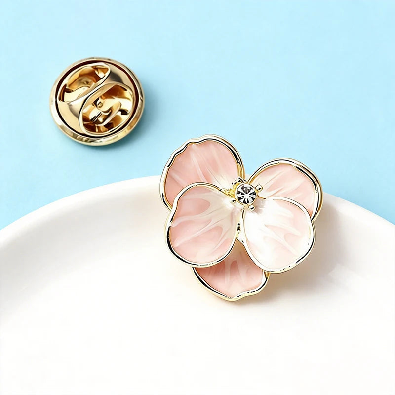 Wuli&baby Little Pansy Flower Collar Pins For Women Lady 3-color Enamel Fresh Plants Party Casual Brooch Pin Fashion Gifts