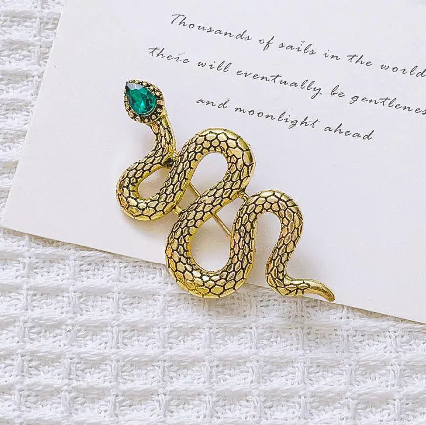Clearance Price Snake Shape Brooches for Women Men Rhinestone Crystal Lapel Pin Clearance Sale