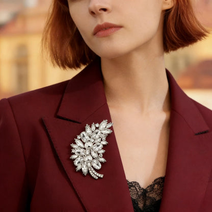 Baroque Luxury Flower Brooch Pin Elegant Jewelry Accessories for Men Women Wedding Party Gift