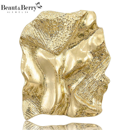 Beaut&Berry Trendy Glossy Abstract Geometric Brooches for Women Unisex Creative Pins Casual Party Jewelry Accessories Gifts
