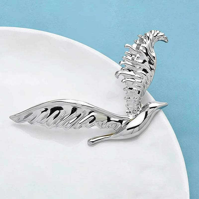 Wuli&baby Stainless Steel Flying Bird Brooches For Women Unisex 2-color Beautiful Big Wings Bird Animal Party Brooch Pins Gifts