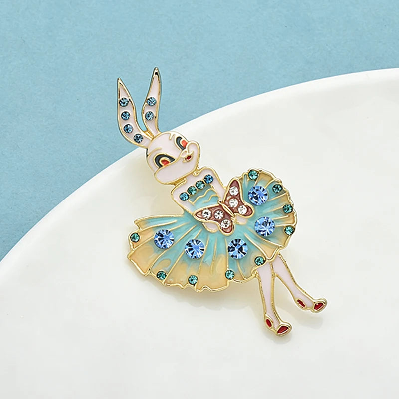 Wuli&baby Lovely Bunny Rabbit Brooches For Women Lady 2-color Enamel Wear Dress Rare Girl Party Casual Brooch Pins Gifts