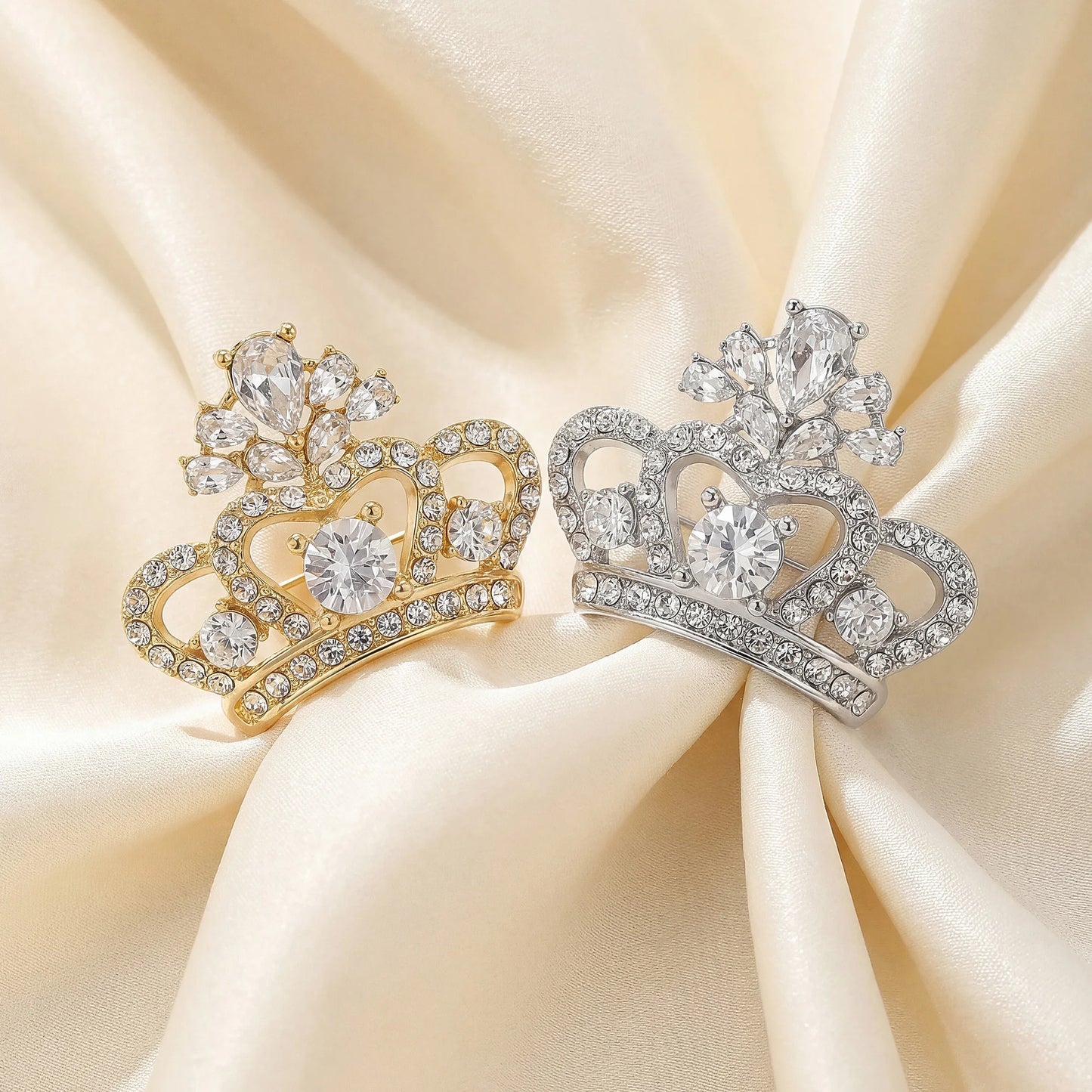 Beaut&Berry Luxury Rhinestone Crown Brooches for Women Unisex Court Pins Casual Party Jewelry Accessories Gifts Decoration