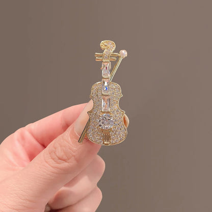 Korean Crystal Violin Pearl Brooch Jewelry Luxury Music Equipment Classic Metal Lapel Pins Gifts for Women Men Accessories