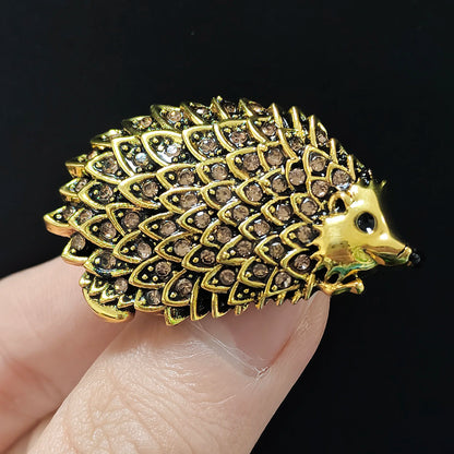 Beaut&Berry Classic Rhinestones Hedgehog Brooches for Women Unisex Animal Pins Casual Party Accessories Gifts Friend Decoration
