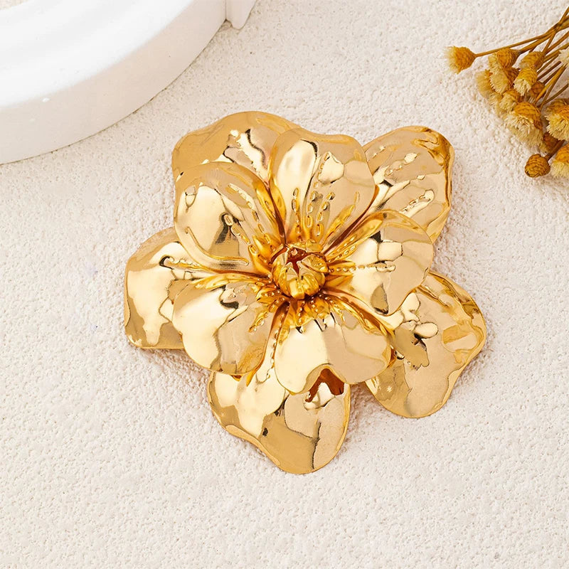 Women Large Statement 3D Layered Golden Flower Brooch Bold Retro Statement Elegant Collar Accessory For Party Wedding Daily Wear