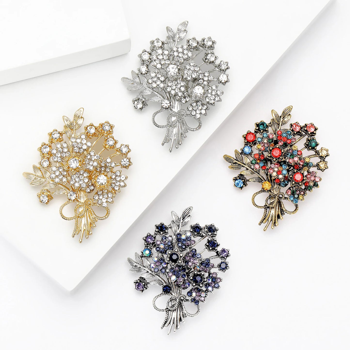 Beaut&Berry Luxury Rhinestone Flower Bouquet Brooches for Women Plant Pins Friends Party Gifts Banquet Jewellery Accessories