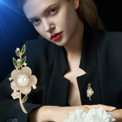 New Flowers Pearl Enamel Leaves Brooches for Women Men Elegant Plant Suit Coat Winter Accessories Pins