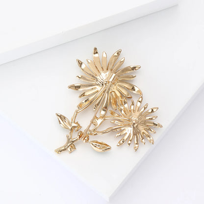 Beaut&Berry MeiMei Shiny Double Head Sunflower Brooches for Women Ukrainian Plant Pin Casual Party Accessories New Gifts Friends
