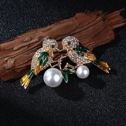 Luxury Crystal Rhinestone Pearl Magpie Couple Brooch Animal Paired Pin For Lady Clothing Fashion Jewelry Accessories Badges Gift