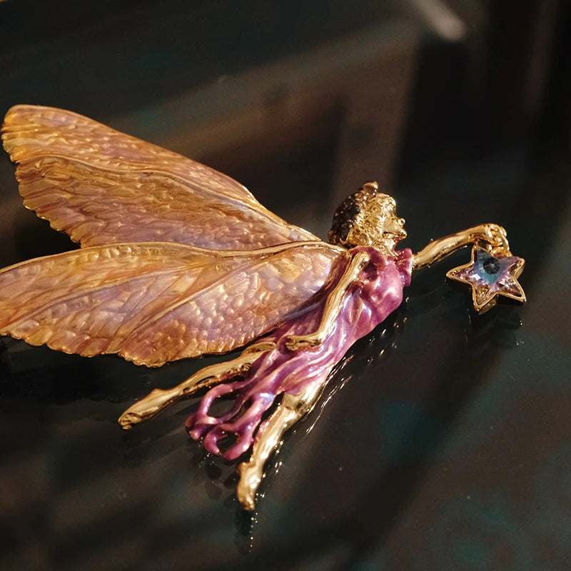 Baroque Luxury Beautiful Star Butterfly Genie Angel Design Men Women Brooch Pin，Jewelry Accessories, Wedding HolidayParty Favors