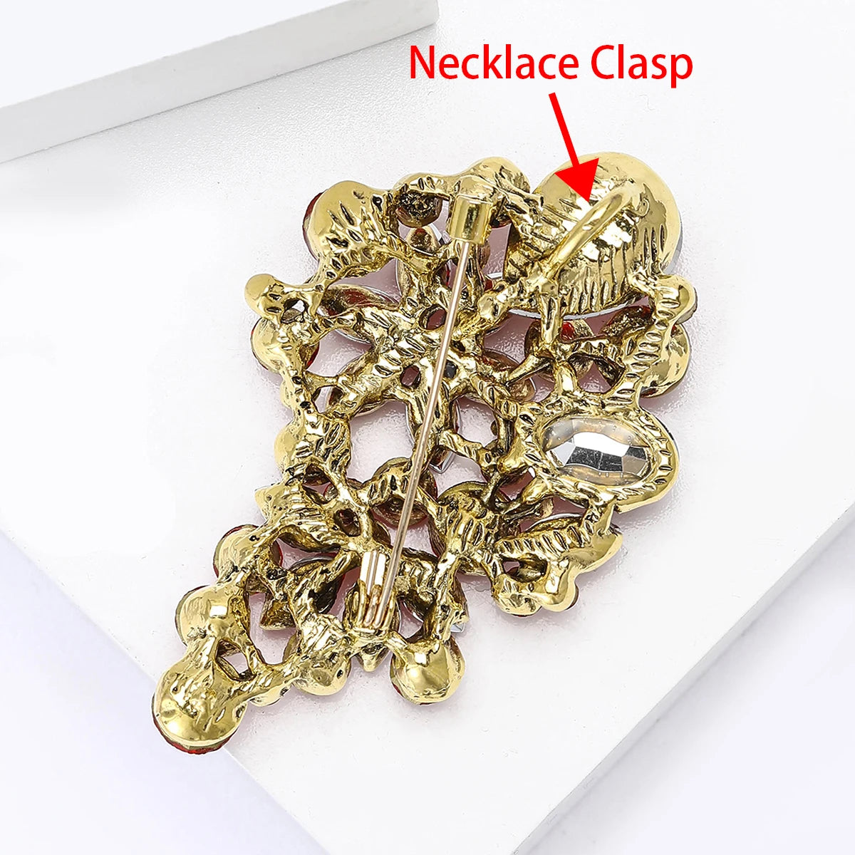 Beaut&Berry Luxury Shiny Crystal Glass Brooches for Women Rhinestone Pins Friends Party Gifts Banquet Jewellery Accessories