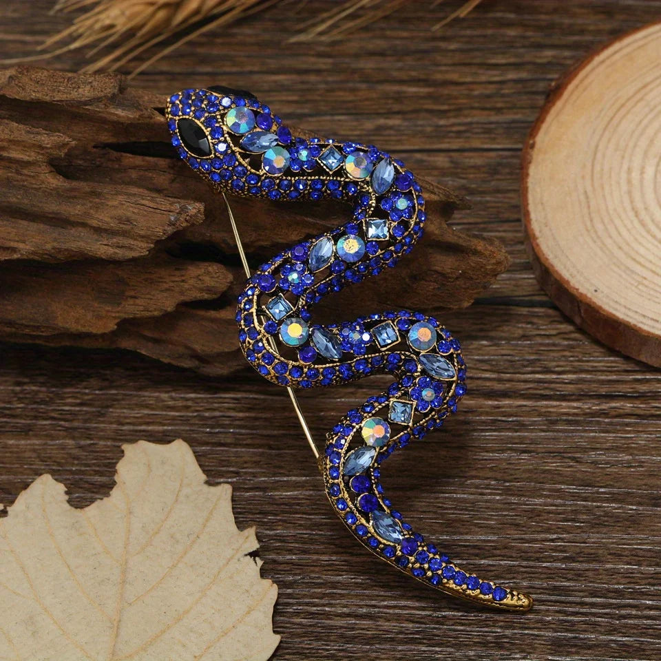 SKEDS Women Men Fashion Exquisite Colorful Rhinestone Snake Brooch Pin Elegant Lady Crystal Shining Animal Badges Corsages