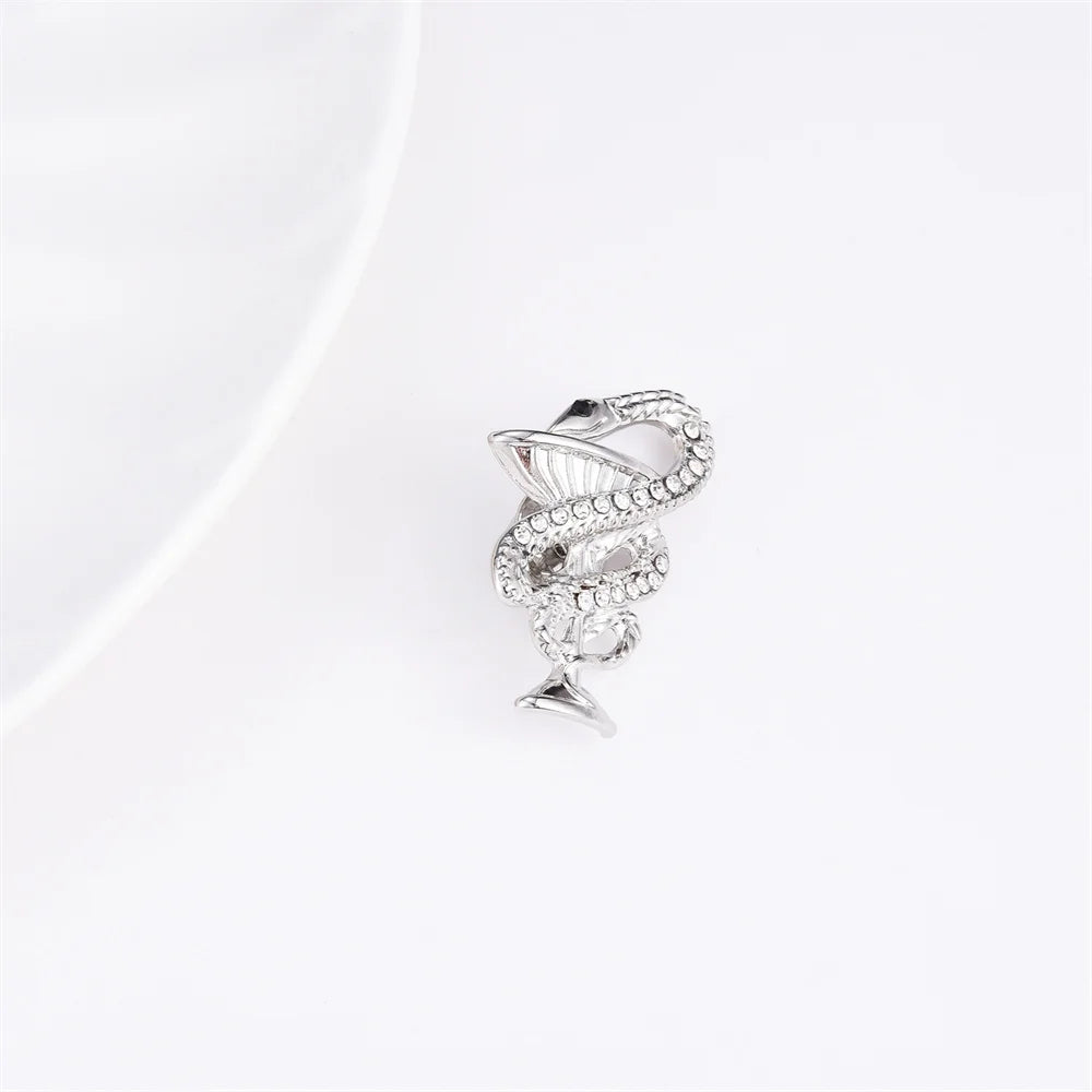 Bowl of Hygieia Medical Pins Inlaid Crystal Snake Surround Cup Brooch Exquisite Coat Lapel Badge Accessories for Doctor Nurse