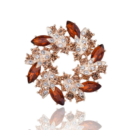 SKEDS High-end Women  Exquisite Crystal Flower Badges Pin Fashion Creative Luxury Rhinestone Shining Brooch Corsages