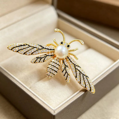 Delicate Insect Brooch for Women Little Bee Lapel Pins Crystal Rhinestone Brooch Jewelry Gifts 2026 New