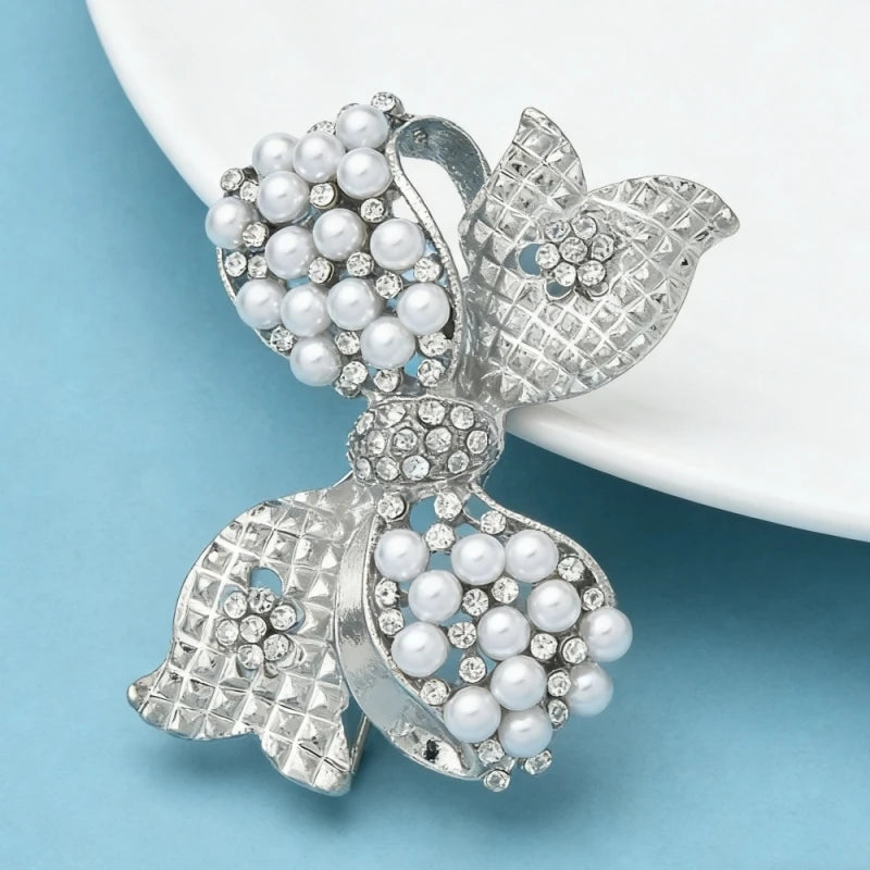 Wuli&baby Beautiful Pearl Bowknot Brooch Pins For Women Unisex Rhinestone Bow Office Party Brooches Fashion Jewelry Gifts