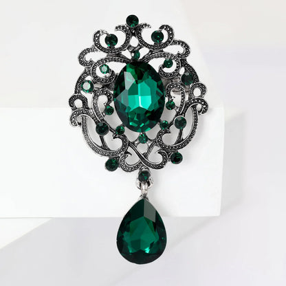 Rhinestone Flower Brooch for Women Unisex Trendy Crystal Glass Pendant Pins Event Funny Luxury Gifts New Year Friends Decoration