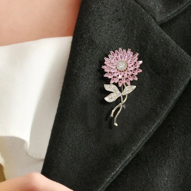 Fashion Crystal Rhinestone Bouquet Flower Brooch For Women Wedding Party Lapel Pin Suit Dress Jewelry Accessories Gifts