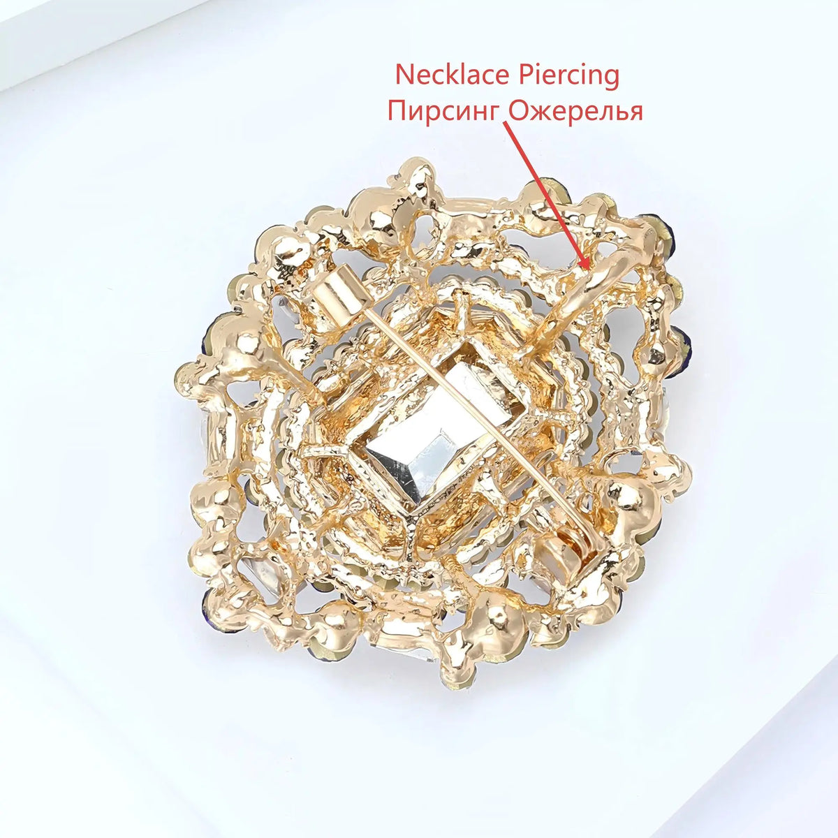 Beaut&Berry Luxury Crystal Glass Brooches for Women Rhinestones Pins Casual Party Friends Accessories Fashion Gifts Decoration