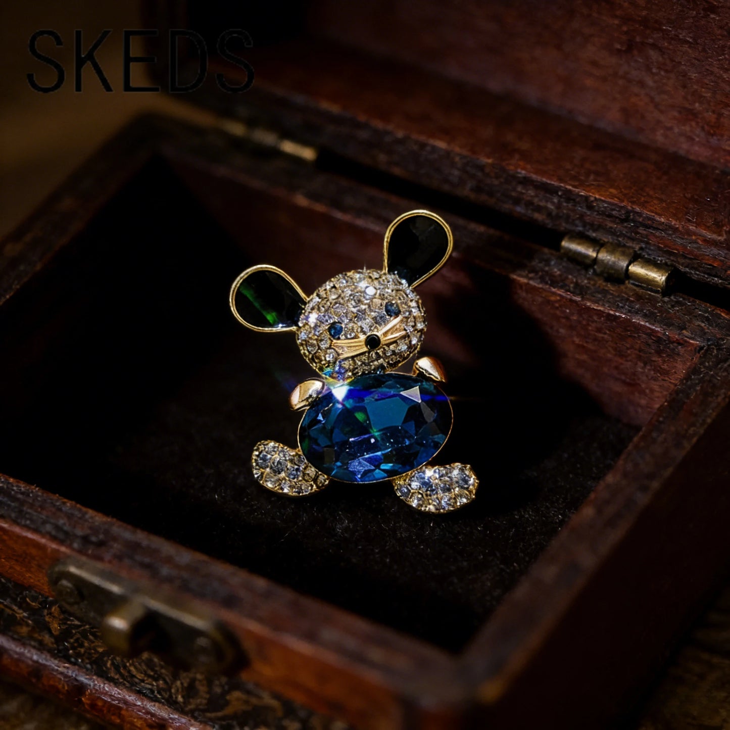 SKEDS Girl Cute Mini Little Mouse Brooch Blue Crystal Animal Bear Pin Badge Scarf Buckle Luxury Corsage for Women and Men