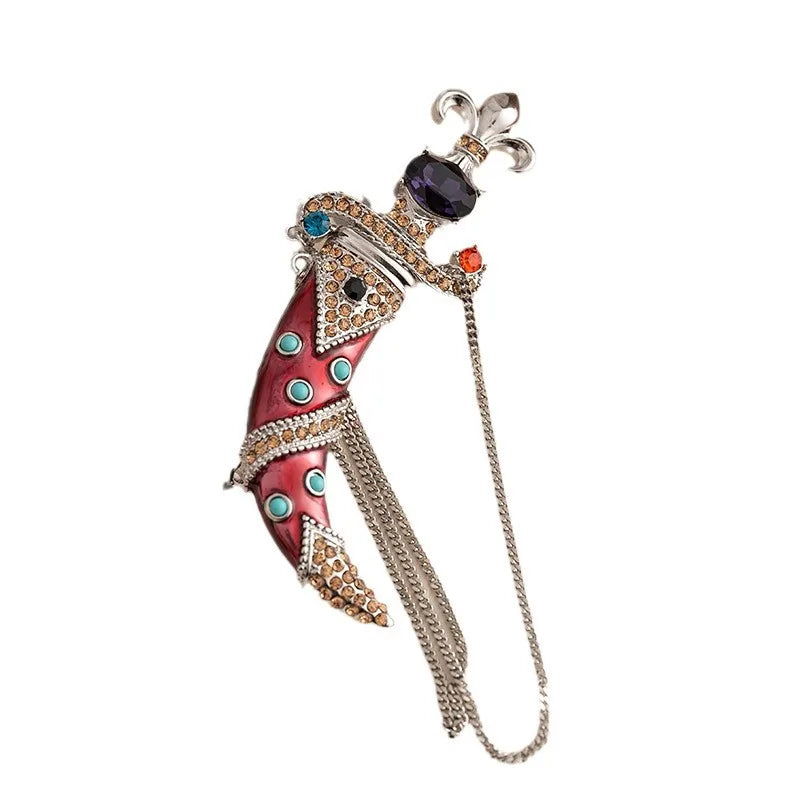 Vintage Women Men Crystal Antique Chains Badges Fashion Middle Design Palace Style Drip Oil Brooches Pines Buckles