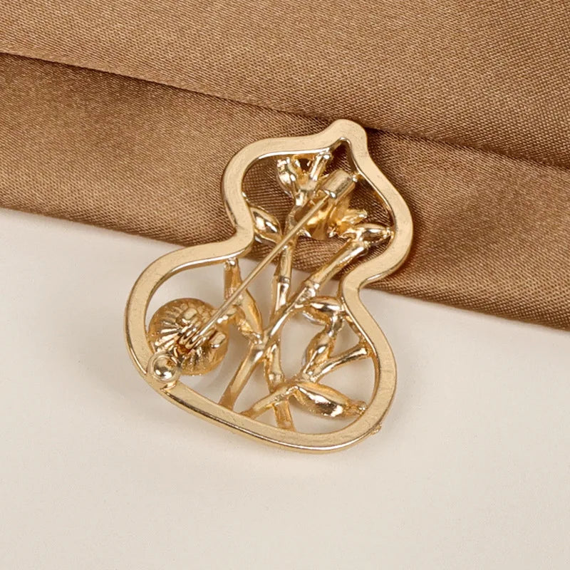 Hollow Letters Gourd Shape Scarf Buckle Exquisite and Versatile Metal Scarf Buckle Accessories for Clothes Backpacks and Scarves
