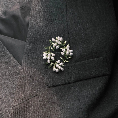 Elegant and Beautiful Green Vine Flower Design Men's and Women's BroochPins，JewelryAccessories, WeddingHolidayPartyCouples Gifts