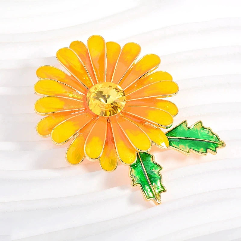 SKEDS Ladies' Exquisite Countryside Chrysanthemum Brooch Elegant Suit Accessory Coat Corsage High-End Luxury Sunflower Pin