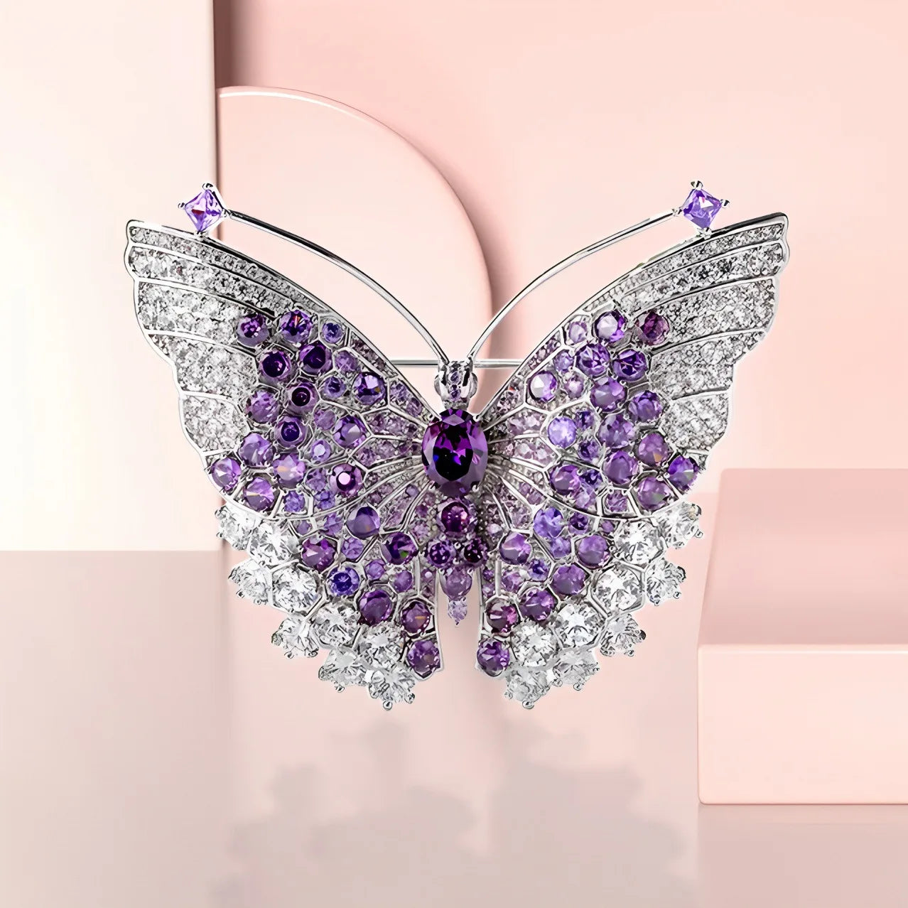 Luxury Purple Butterfly Brooch For Women Sparkling Cubic Zircon Lapel Pin Elegant Wedding Banquet Jewelry Gift