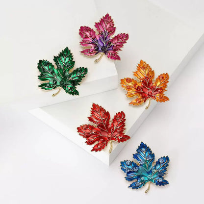 1pc Chic Maple Leaf Brooch with Shiny Rhinestones, Coconut Tree Plant Pin Jewelry Accessories - Great for Personal or Gift Use