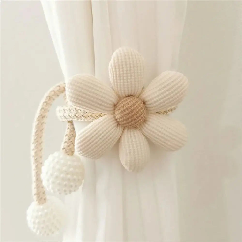 1pc Cute Magnetic Buckle Curtain Buckle Clip Flower Shape Pearl clasp Curtain Tieback Curtain Holders Kids Room
