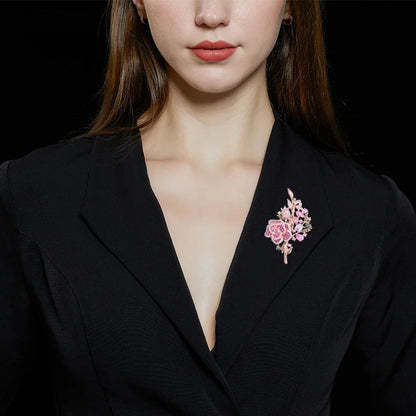Vintage Pink Rhinestone Rose Bouquet Flower Brooches For Women Lady Elegant Water Drop Crystal Leaf Brooch Banquet Party Jewelry