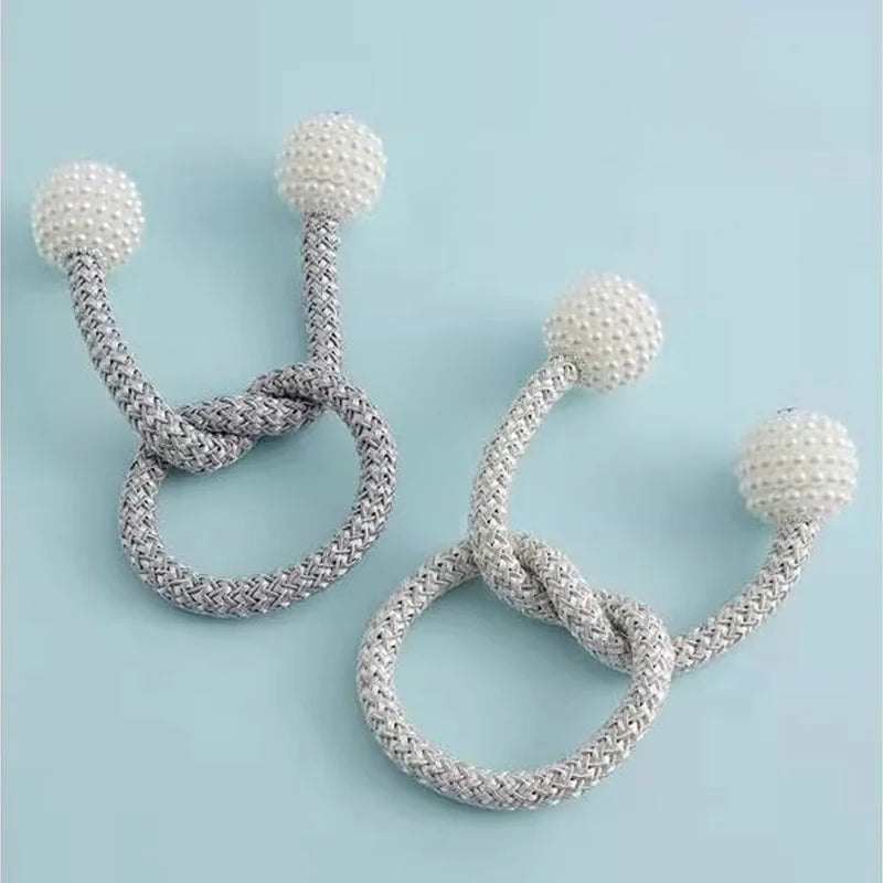 2pcs curtain tiebacks with magnetic buckles, curtain hanging ropes with magnets, a pair of curtain cord fasteners, versatile.